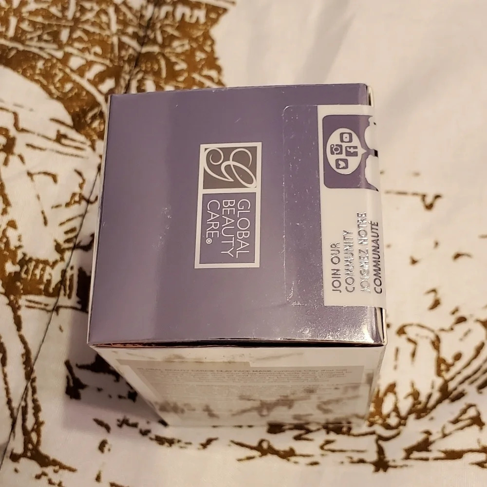 Global Beauty Clay Face Mask with Applicator 1.7oz - Picture 5 of 5